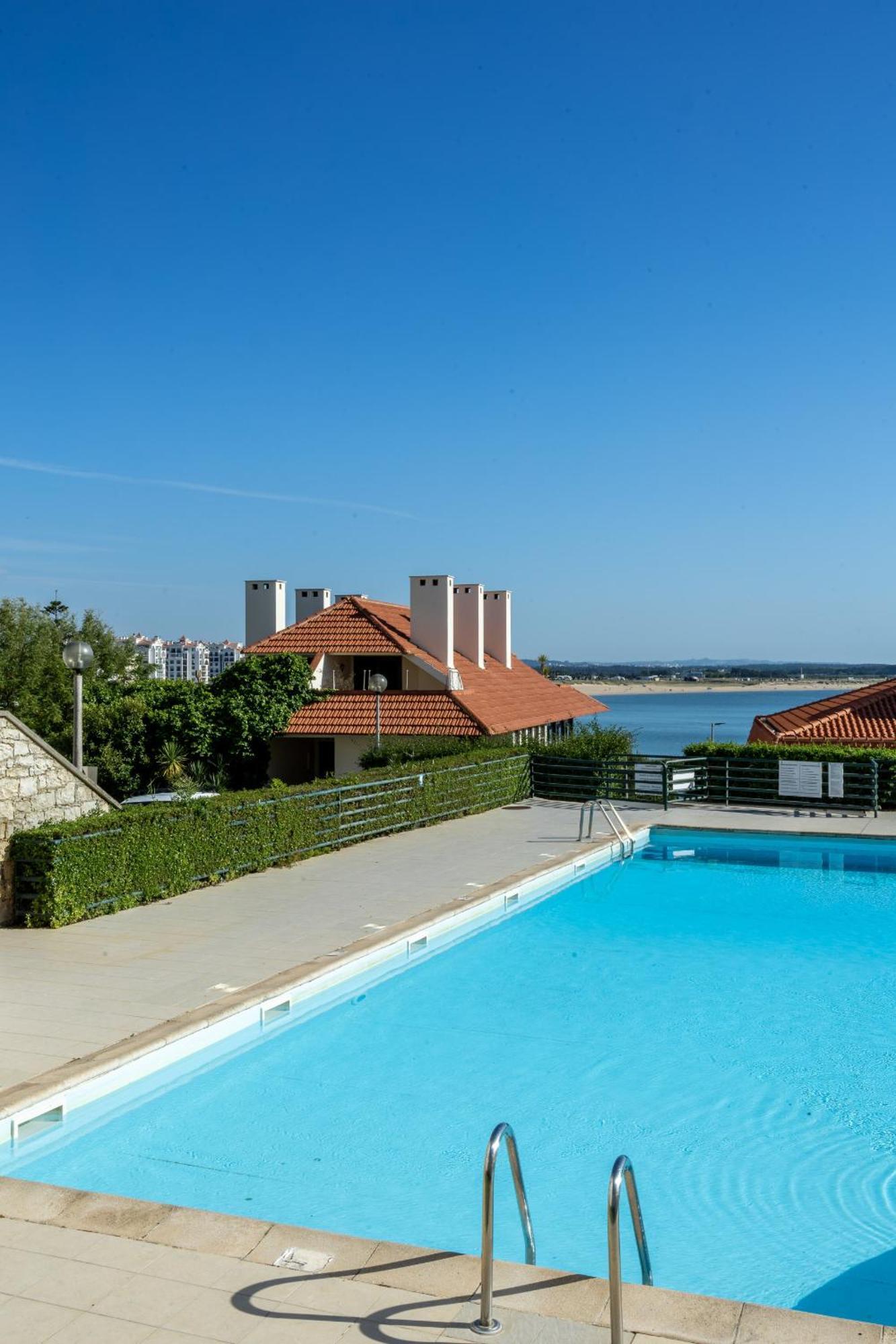 Apartamento Baia - A Poucos Metros Da Baia São Martinho do Porto Exterior foto